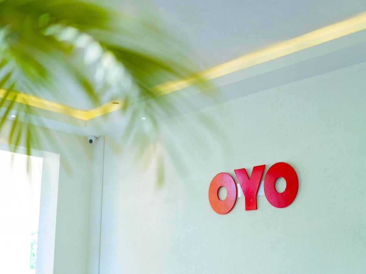 Oyo 64260 Hotel Rajnandini Hābra Exteriör bild